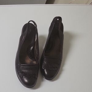 Born Crown SARASOTA Kiltie Slingback Heels Black Size 7 👡